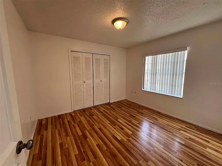 1109 Woodman Way — Photo 9