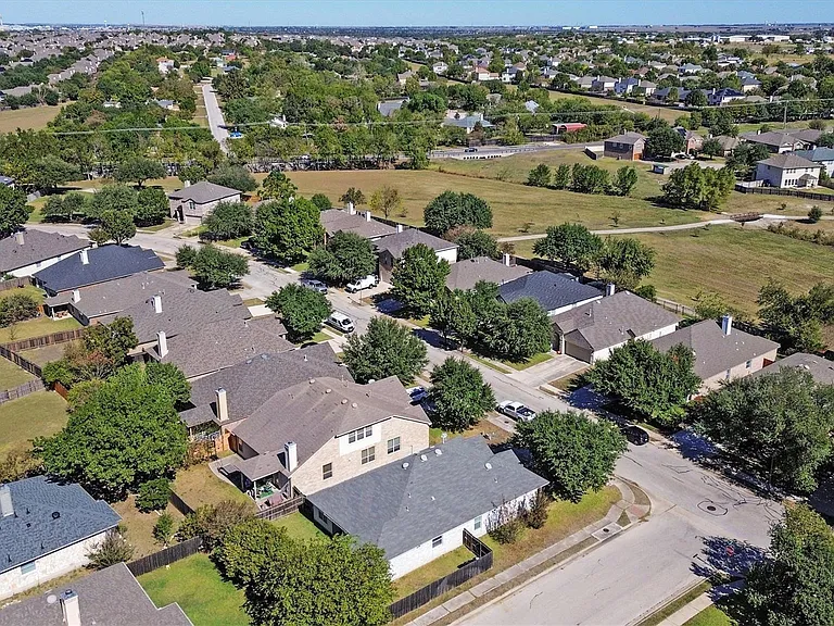 3300 Winding Shore Ln — Photo 27