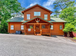 724 Chickasaw Gap Way, Pigeon Forge, TN 37863