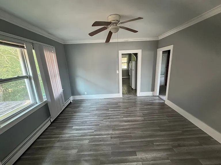 2405 N Sheridan Rd — Photo 7