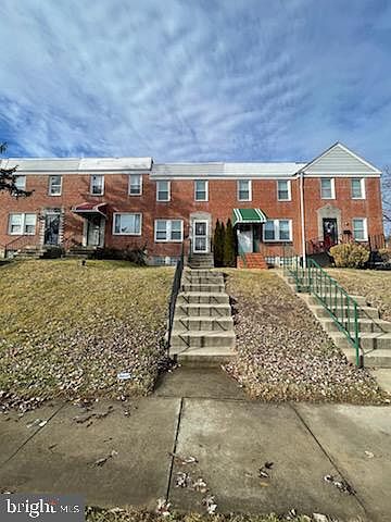 1st image of 3905 Kenyon Ave