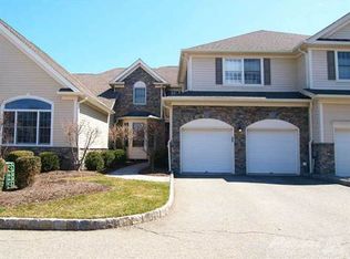 60 Schindler Ct, Upper Saddle River, NJ 07458