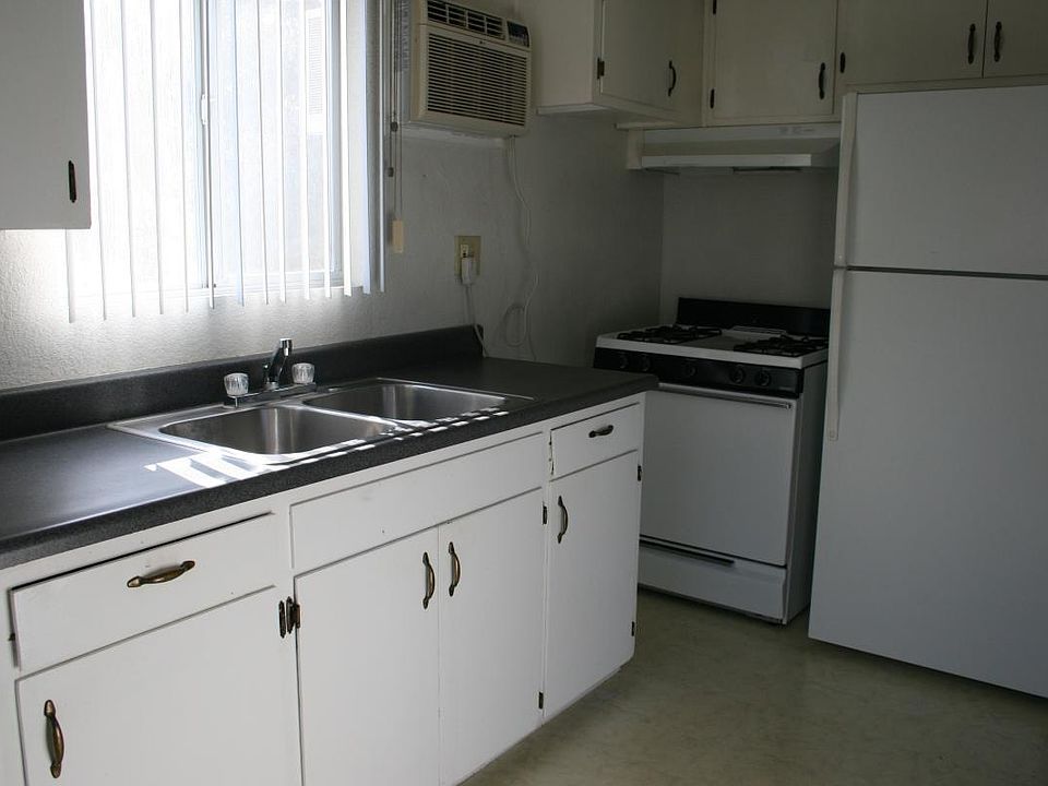 2nd image of 616 Alice St