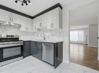 36 N Falconer Ter NE, Calgary, AB T3J1W4