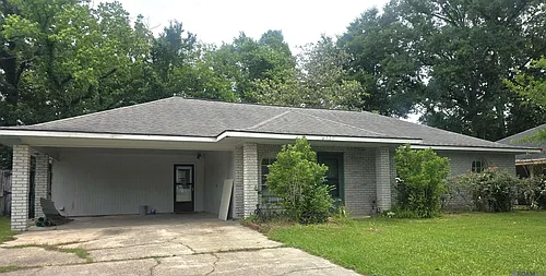 16523 Batavia Ave Photo 1