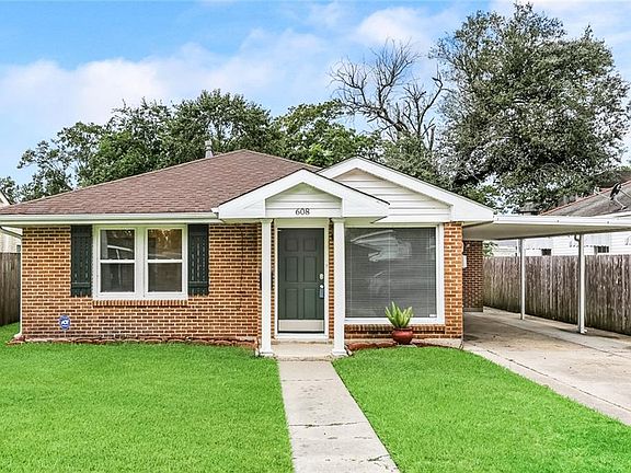 2nd image of 608 Giuffrias Ave