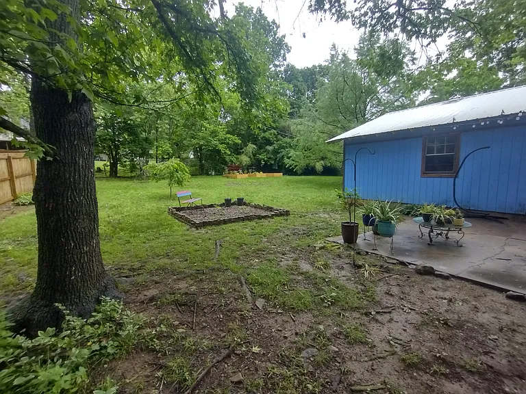 1356 E Cardinal Dr — Photo 3