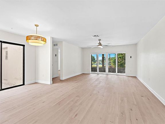 3rd image of 4448 Marine Pkwy