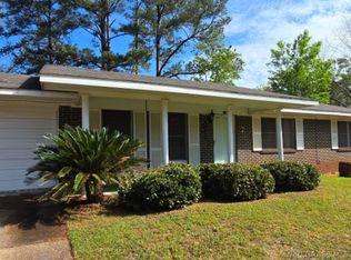 202 Lakeview Dr, Enterprise, AL 36330