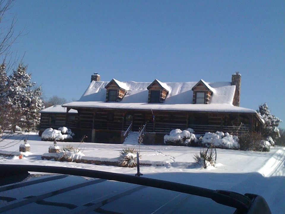2nd image of 48 Old Falls Rd