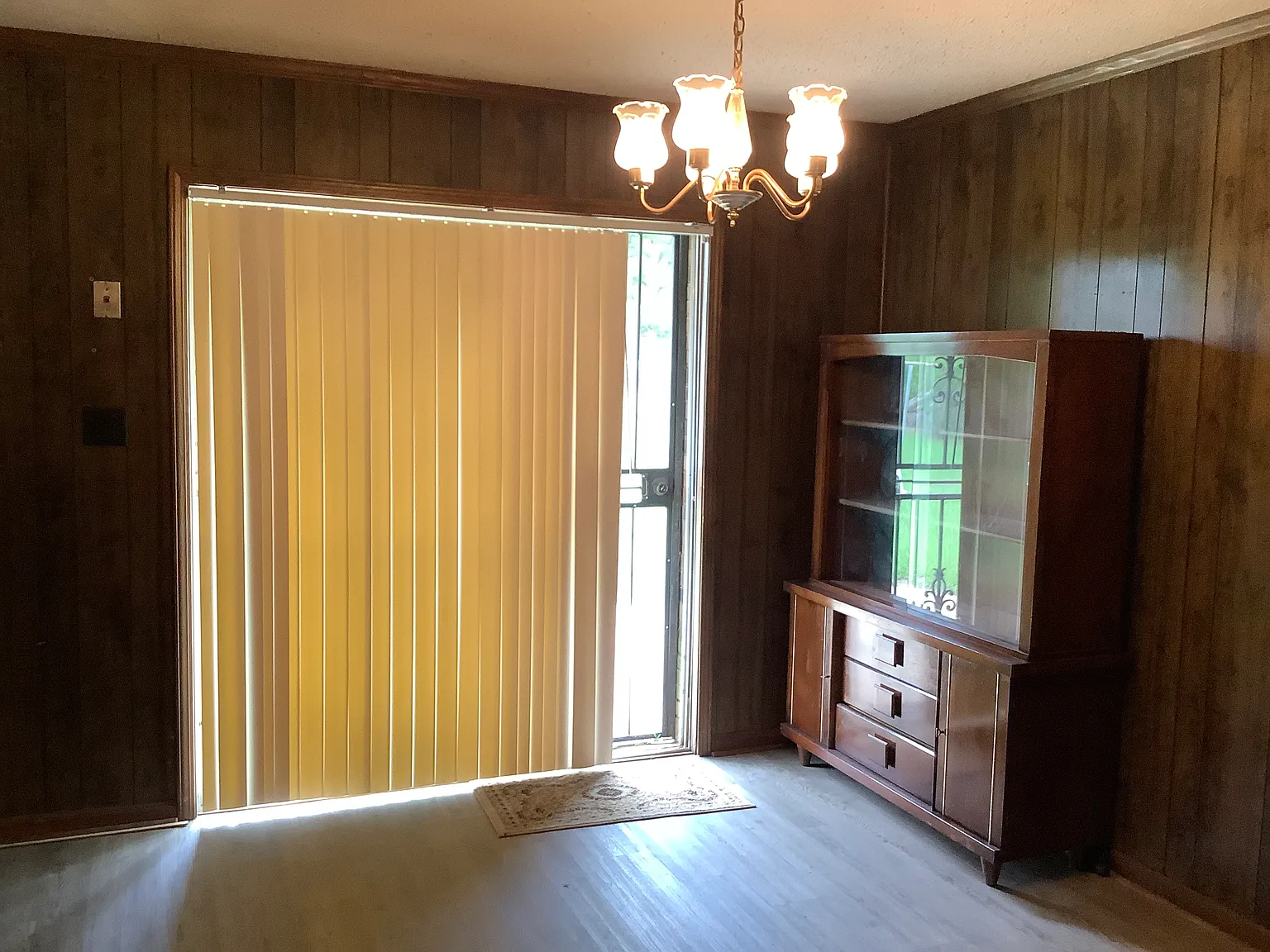4 bed, 1320 sqft, $1,200 — Photo 4