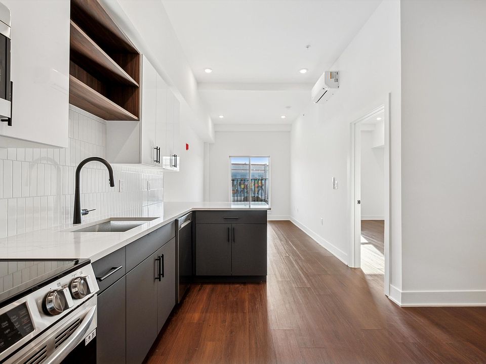 1st image of 501 Washington Ln Suite 203