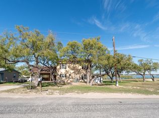 2302 Fishermans Rd, San Angelo, TX 76904