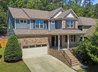2058 Tordelo Pl, Apex, NC 27502