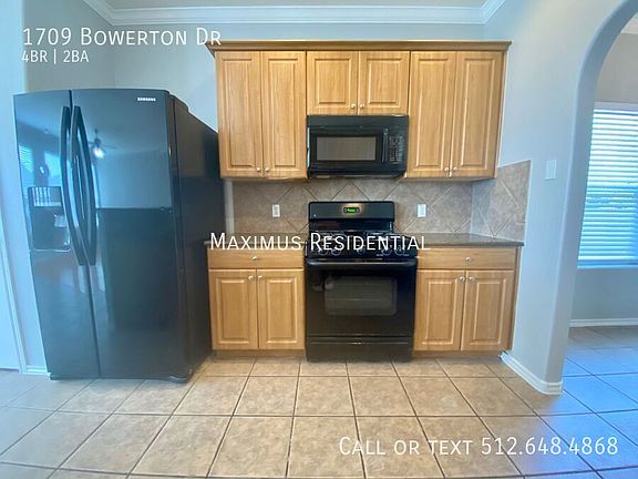 3rd image of 1709 Bowerton Dr