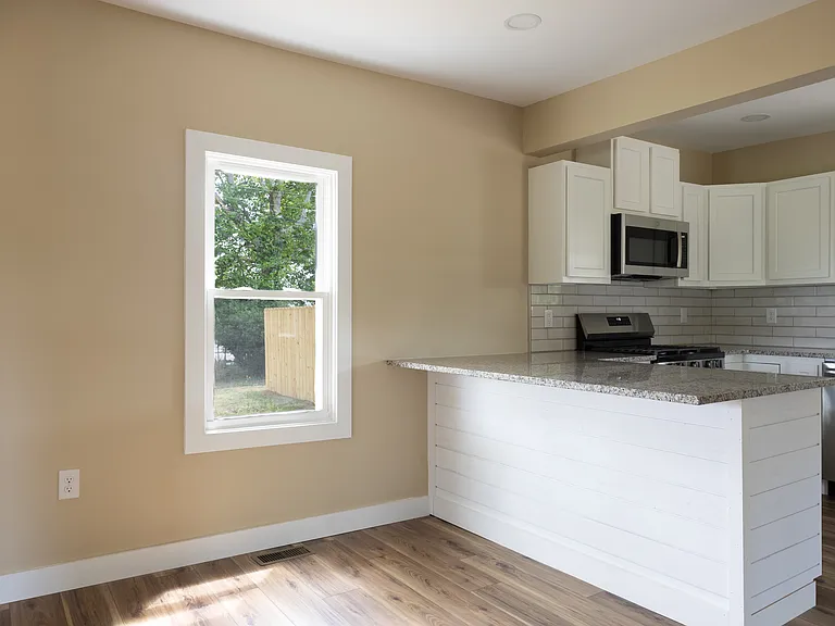 639 Landis Ave — Photo 13