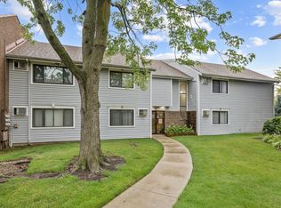 3100 Bayside Dr UNIT 3, Palatine, IL 60074