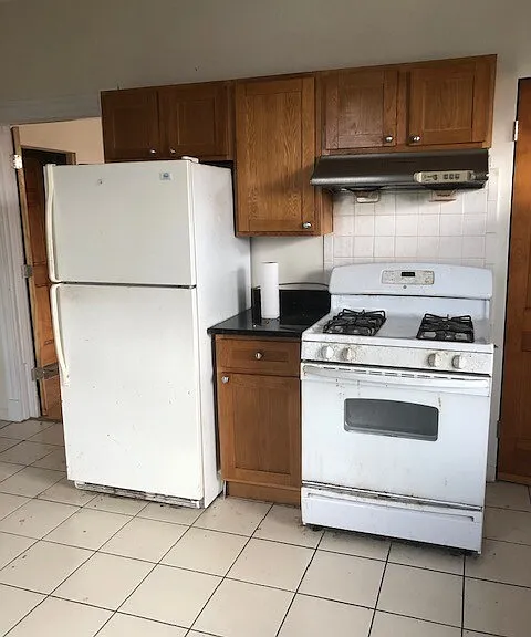 190 Highland St #1 — Photo 3