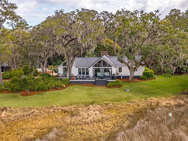 6201 Frederica Rd — Photo 66
