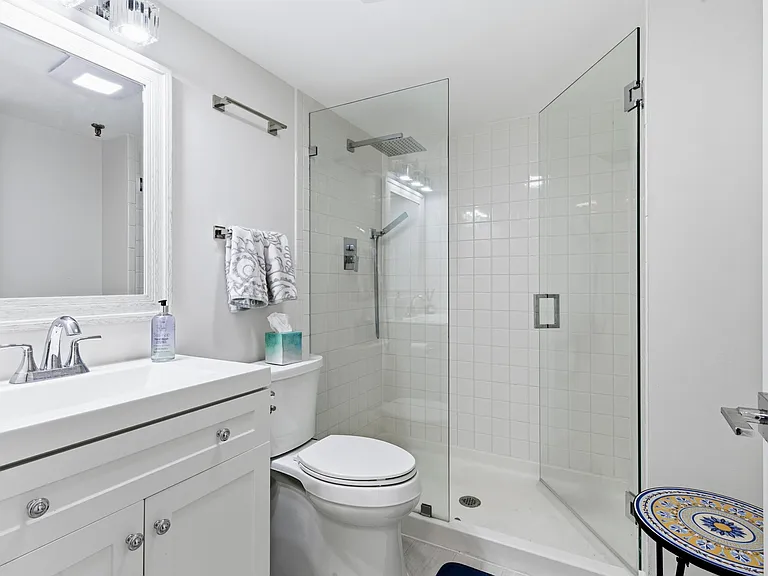 896 N Federal Hwy #523 — Photo 12