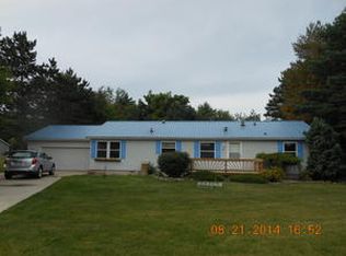 1126 Day Rd, Vassar, MI 48768