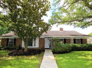 5251 Ariel St, Houston, TX 77096