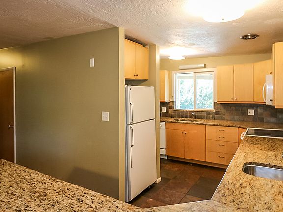 3rd image of 3690 E Ceres Dr