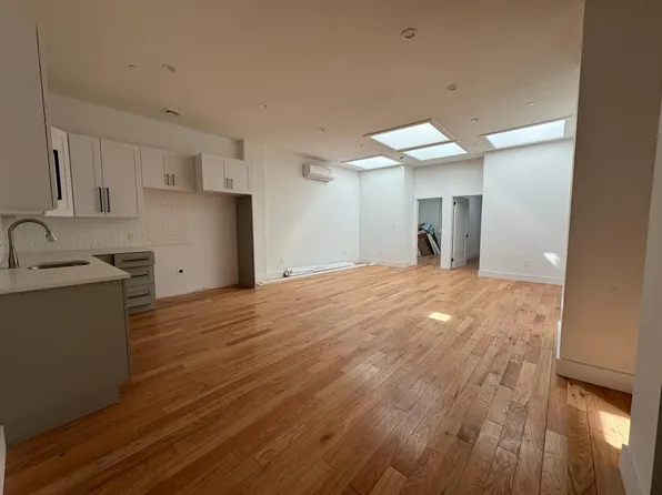 1074 Nostrand Avenue image 7 of 7
