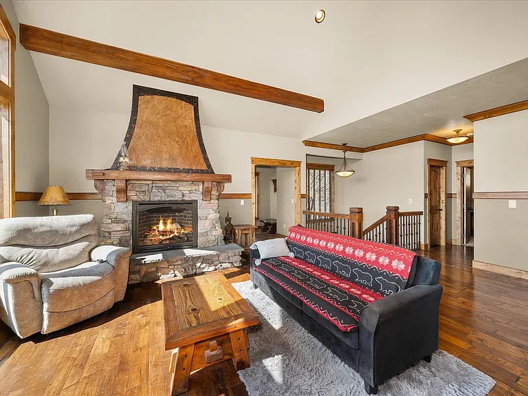 316 W Austin Rd — Photo 12