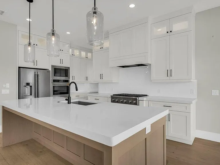 4159 S 490 E — Photo 3