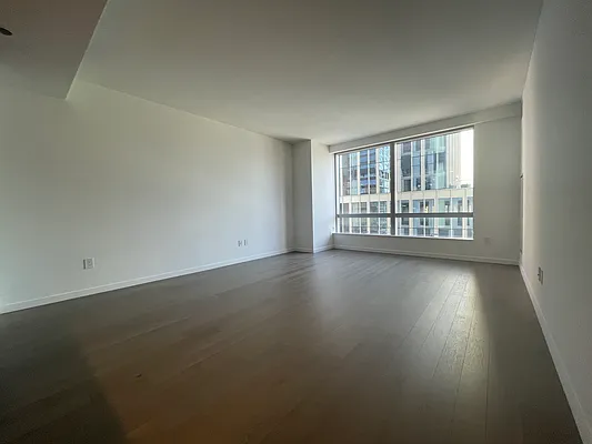 Rented by Levan Real Estate | media 12