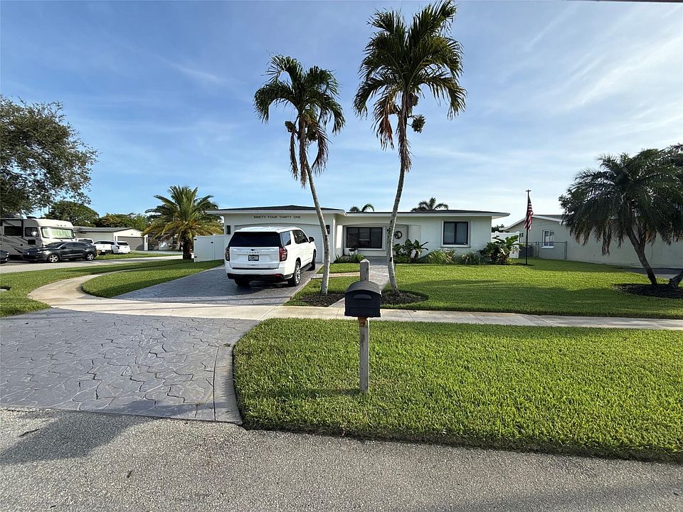 1st image of 9431 NW 18th Street