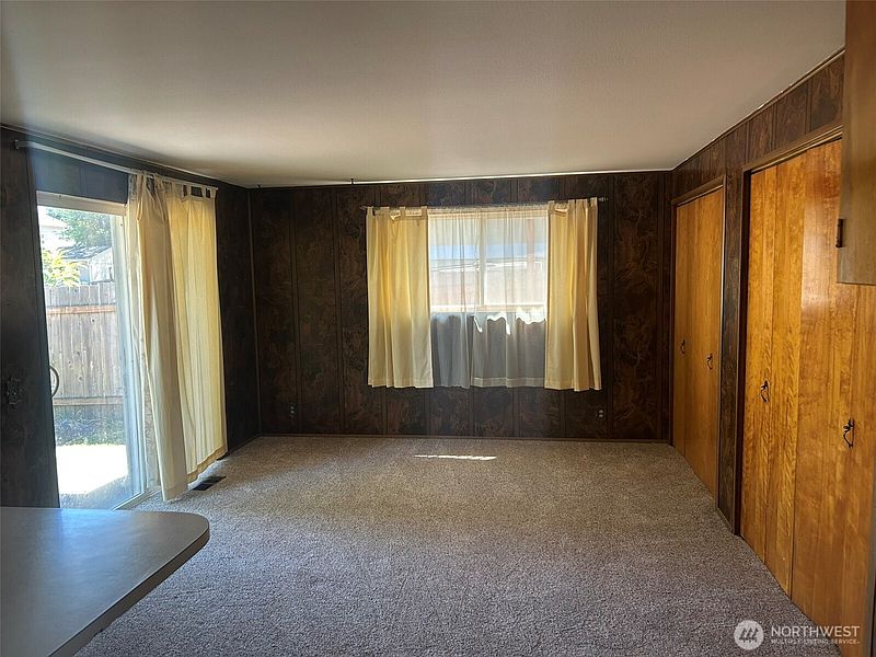 3rd image of 14428 31st Avenue S