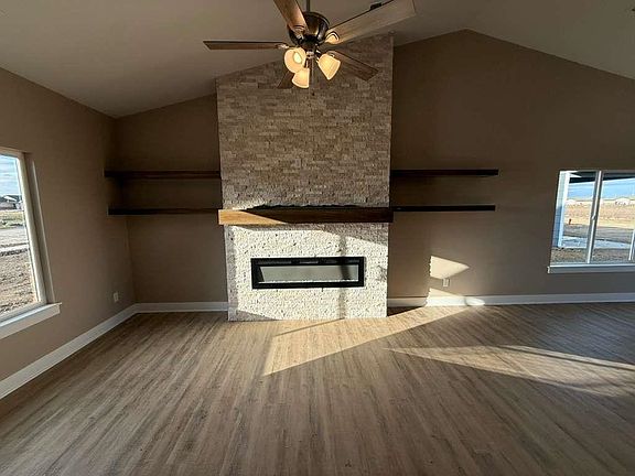 3rd image of 5174 N Toben Dr