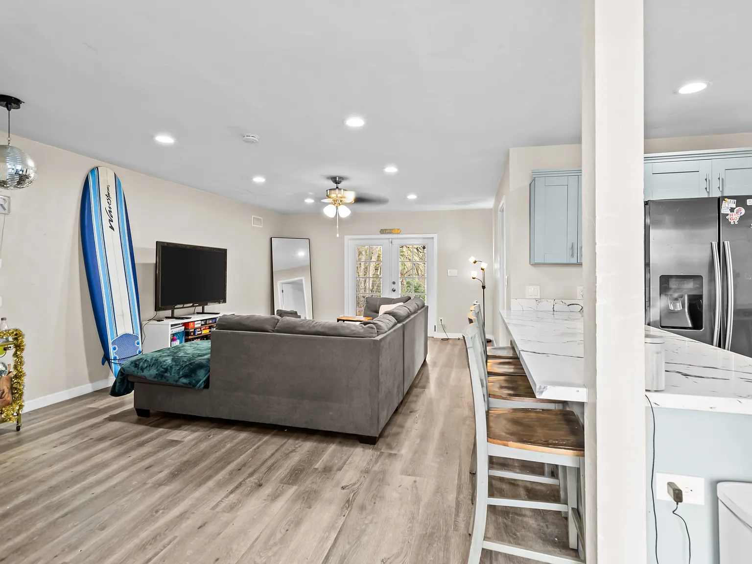 5 bed, 1700 sqft, $8,500 — Photo 4