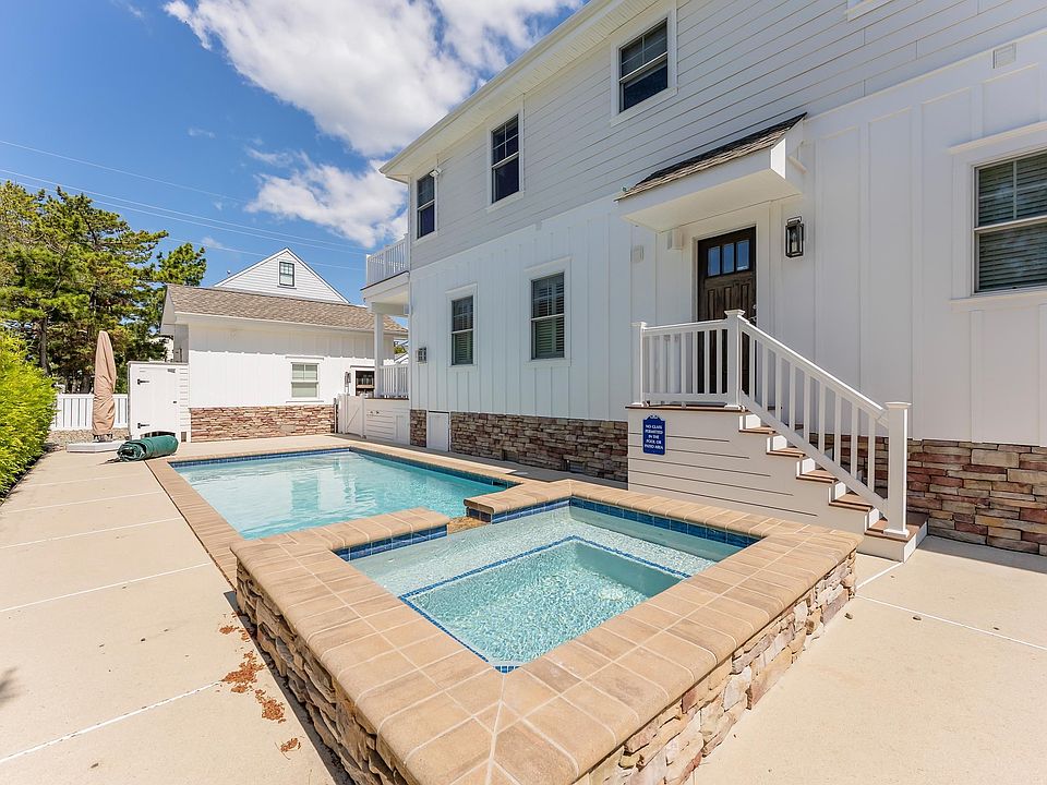 264 41st St, Avalon, NJ 08202 | MLS #251622 | Zillow