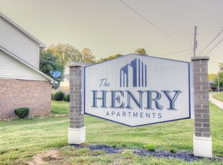 100 Henry Dr #302, Athens, AL 35611