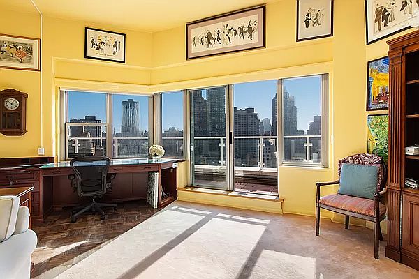 1st image of 650 Park Ave Penthouse C