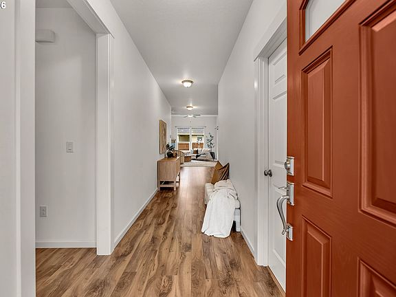 3rd image of 3614 NE 141st Ave