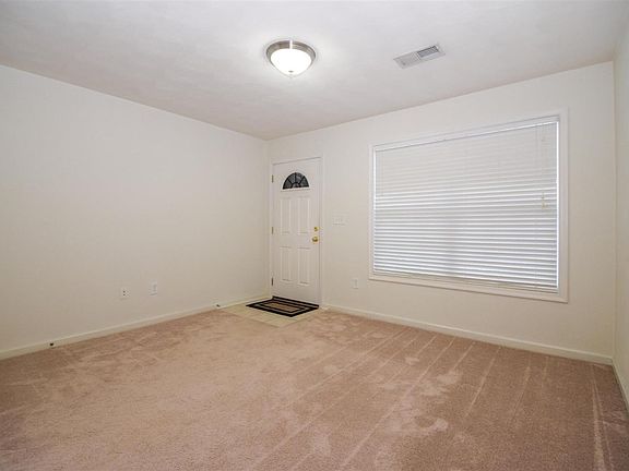 2nd image of 6745 Woodcreeper Dr