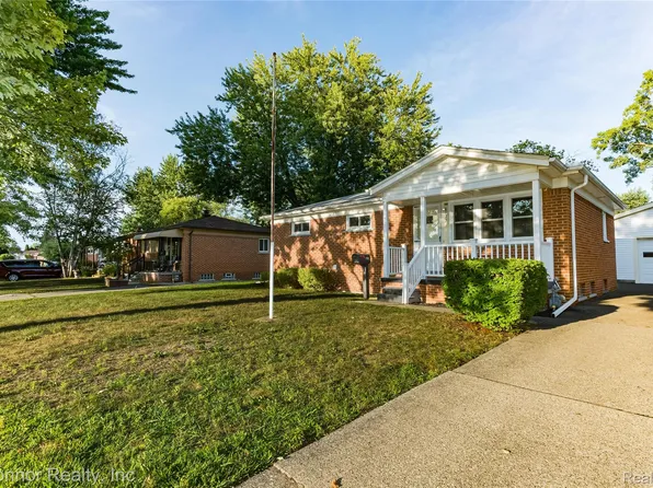 721 Carolina, Marysville, MI 48040