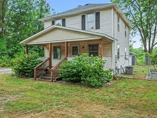 6444 Lovers Ln, Portage, MI 49002