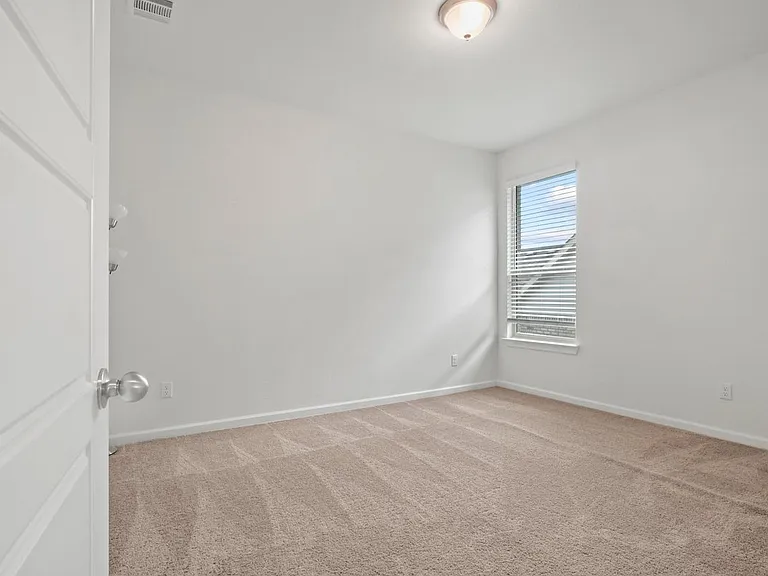 5321 Waterview Ct — Photo 15