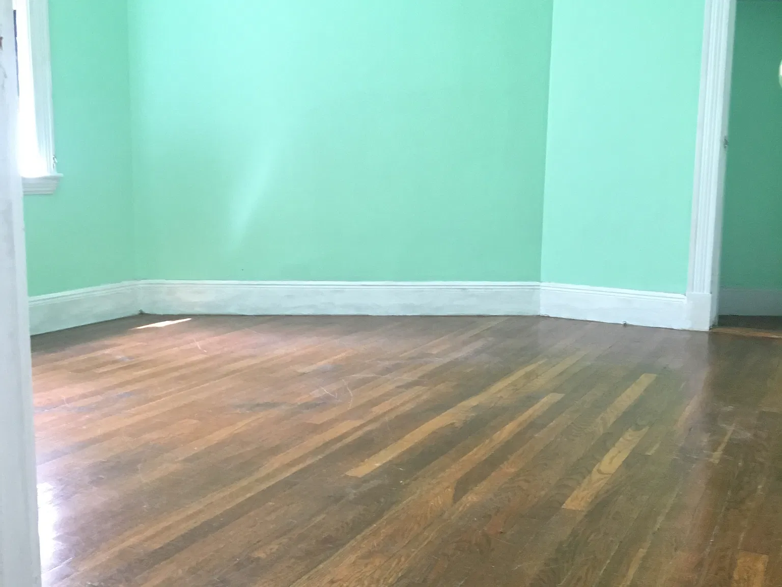 1 bed, 999 sqft, $2,200 — Photo 3