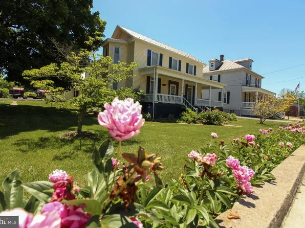 3356 S Main St, Toms Brook, VA 22660