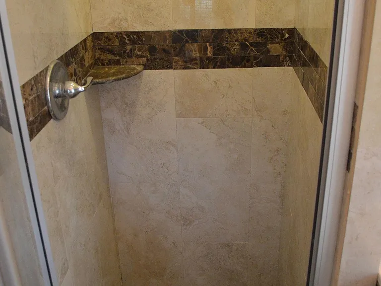 819 Menendez Ct — Photo 9
