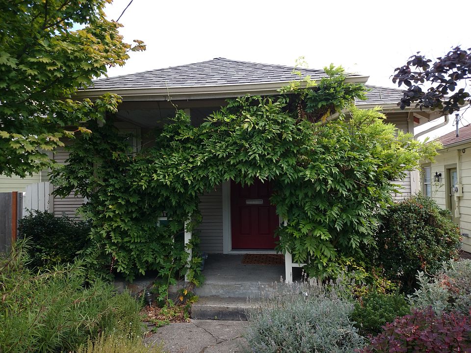 1st image of 4406 38th Ave S