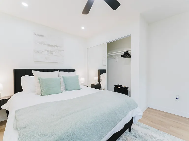678 Ash Ave #B — Photo 14