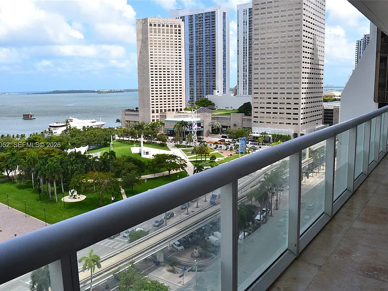 50 Biscayne Blvd #1408 — Photo 16
