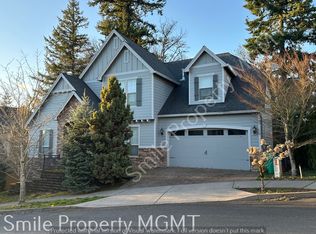 14015 SE Fircrest St, Portland, OR 97236